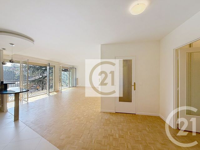 Appartement F5 &agrave; louer - 5 pi&egrave;ces - 112 m2 - Vaucresson - 92 - ILE-DE-FRANCE