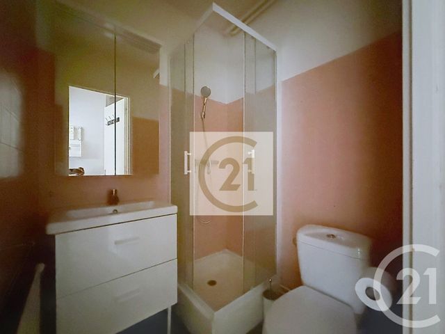 Appartement F1 &agrave; louer - 1 pi&egrave;ce - 13,05 m2 - St Cloud - 92 - ILE-DE-FRANCE