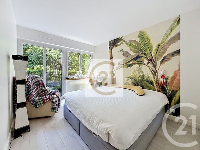 Appartement F5 &agrave; louer - 5 pi&egrave;ces - 95,53 m2 - St Cloud - 92 - ILE-DE-FRANCE