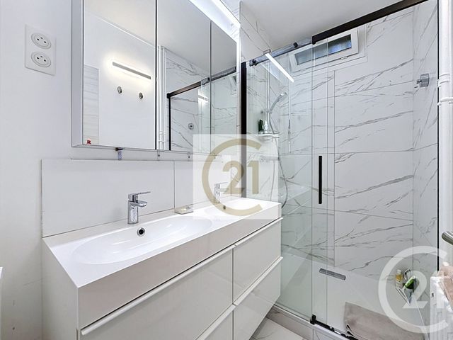 Appartement F5 &agrave; louer - 5 pi&egrave;ces - 95,53 m2 - St Cloud - 92 - ILE-DE-FRANCE