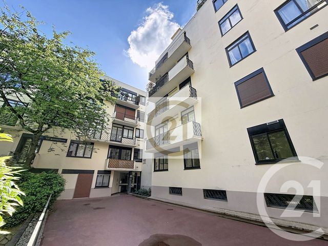 Appartement F5 &agrave; louer - 5 pi&egrave;ces - 95,53 m2 - St Cloud - 92 - ILE-DE-FRANCE
