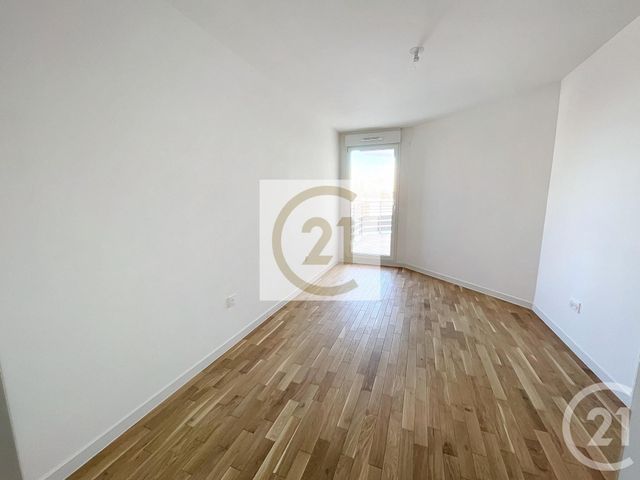 Appartement F3 &agrave; louer - 3 pi&egrave;ces - 72,90 m2 - Garches - 92 - ILE-DE-FRANCE
