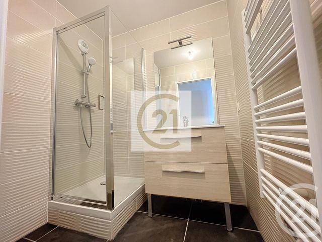 Appartement F3 &agrave; louer - 3 pi&egrave;ces - 72,90 m2 - Garches - 92 - ILE-DE-FRANCE