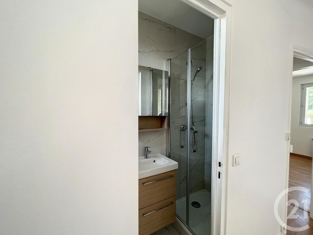 Appartement F2 &agrave; louer - 2 pi&egrave;ces - 27,80 m2 - Ville D Avray - 92 - ILE-DE-FRANCE
