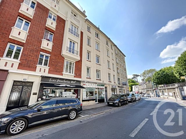 Appartement F2 &agrave; louer - 2 pi&egrave;ces - 27,80 m2 - Ville D Avray - 92 - ILE-DE-FRANCE