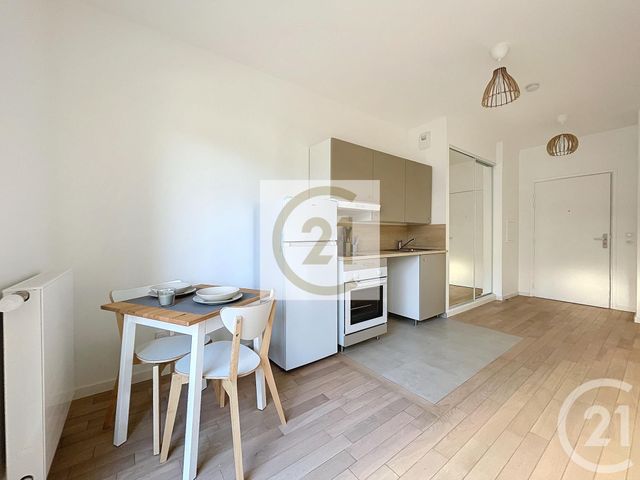 Appartement F1 &agrave; louer - 1 pi&egrave;ce - 25,64 m2 - St Cloud - 92 - ILE-DE-FRANCE
