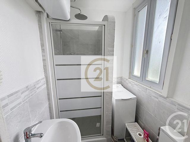 Appartement Studio &agrave; louer - 1 pi&egrave;ce - 21,52 m2 - St Cloud - 92 - ILE-DE-FRANCE