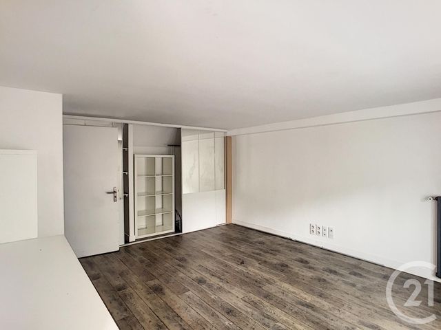 Maison &agrave; louer - 5 pi&egrave;ces - 138 m2 - Garches - 92 - ILE-DE-FRANCE