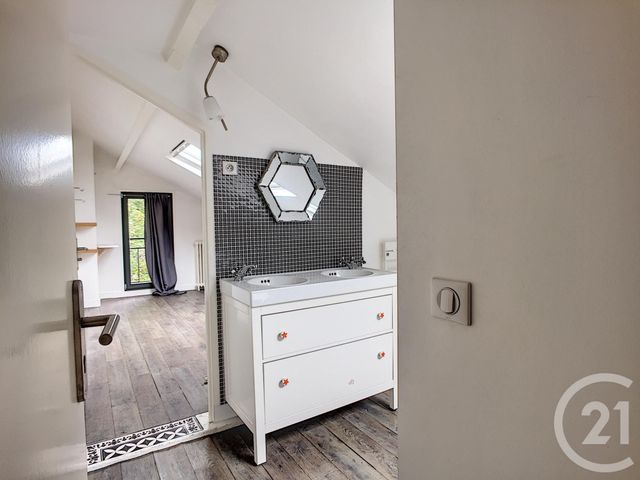 Maison &agrave; louer - 5 pi&egrave;ces - 138 m2 - Garches - 92 - ILE-DE-FRANCE