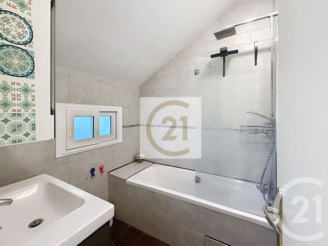 Maison &agrave; louer - 3 pi&egrave;ces - 65,65 m2 - St Cloud - 92 - ILE-DE-FRANCE