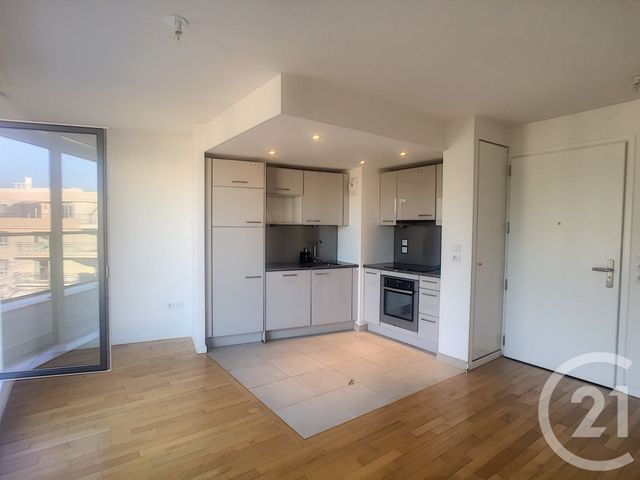 Appartement F2 &agrave; louer - 2 pi&egrave;ces - 42,50 m2 - St Cloud - 92 - ILE-DE-FRANCE