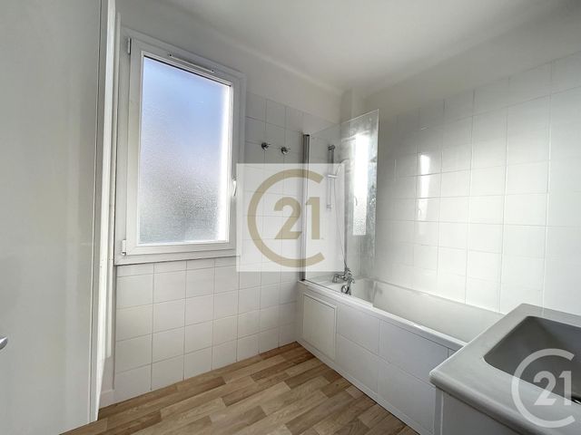 Appartement F3 &agrave; louer - 3 pi&egrave;ces - 73,57 m2 - St Cloud - 92 - ILE-DE-FRANCE