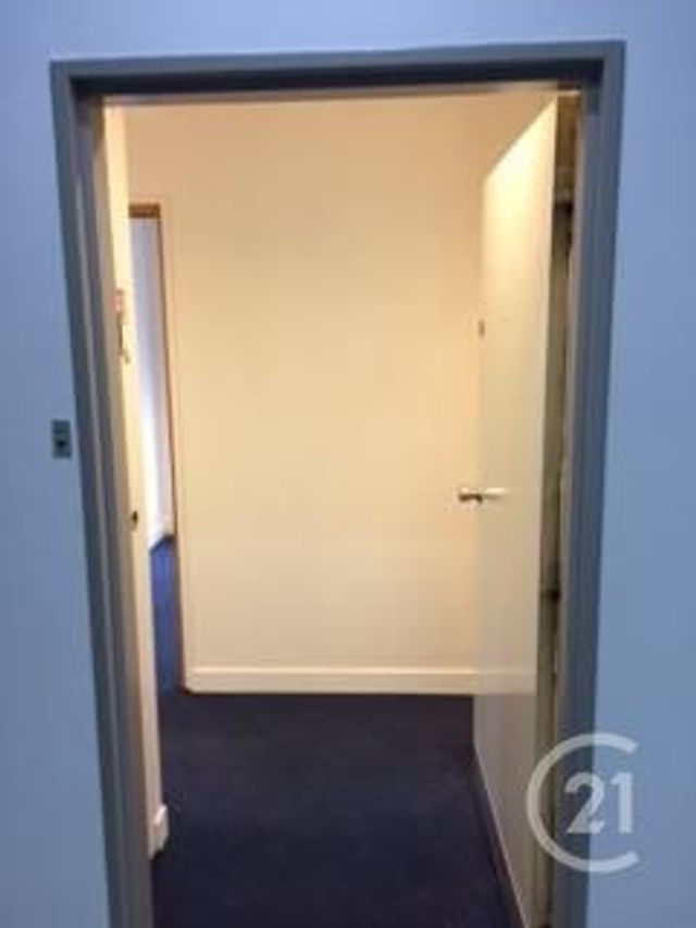 Bureaux à louer - 32.94 m2 - 92 - Hauts-de-Seine