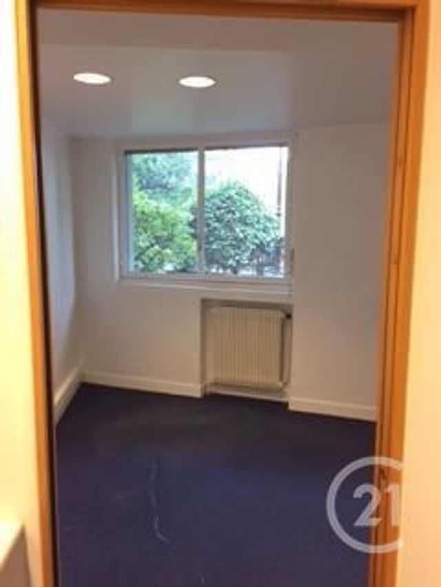 Bureaux à louer - 32.94 m2 - 92 - Hauts-de-Seine