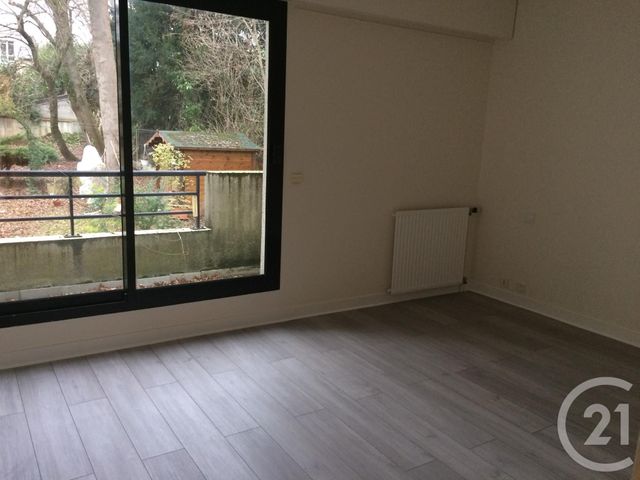 Appartement F4 &agrave; louer - 4 pi&egrave;ces - 96 m2 - St Cloud - 92 - ILE-DE-FRANCE