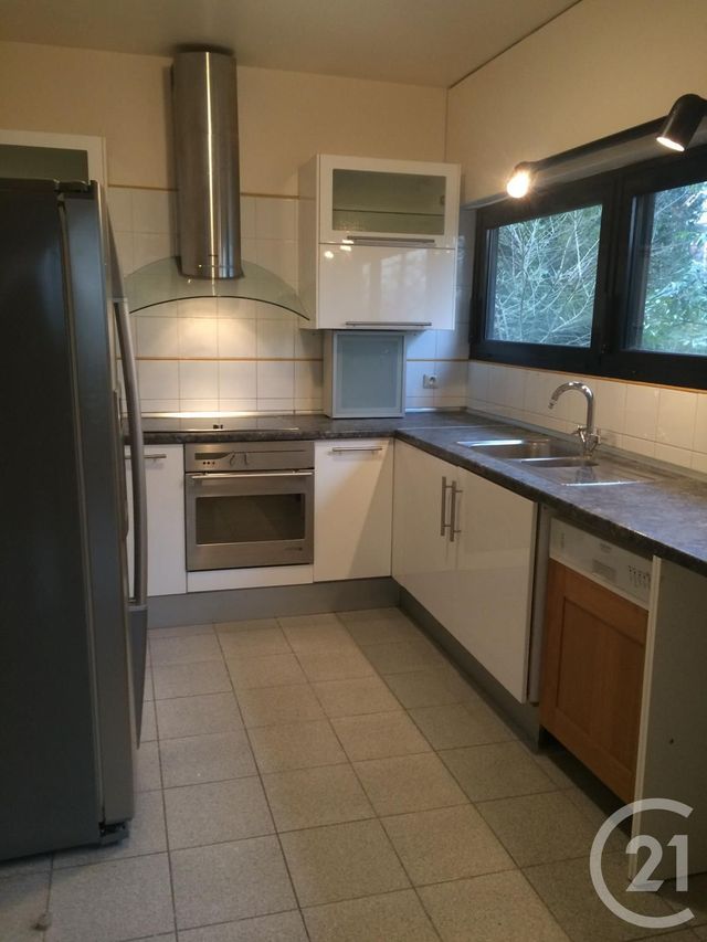 Appartement F4 &agrave; louer - 4 pi&egrave;ces - 96 m2 - St Cloud - 92 - ILE-DE-FRANCE