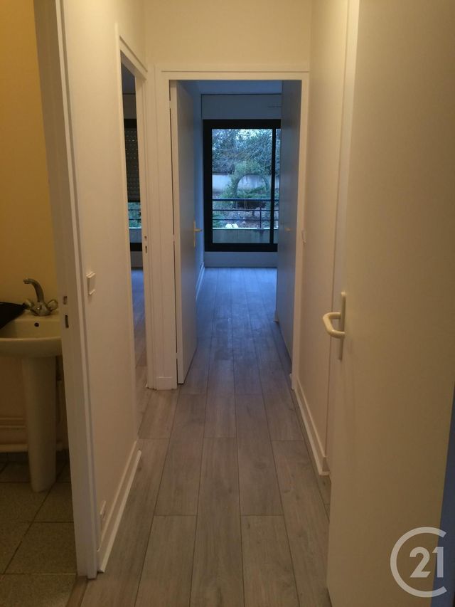 Appartement F4 &agrave; louer - 4 pi&egrave;ces - 96 m2 - St Cloud - 92 - ILE-DE-FRANCE