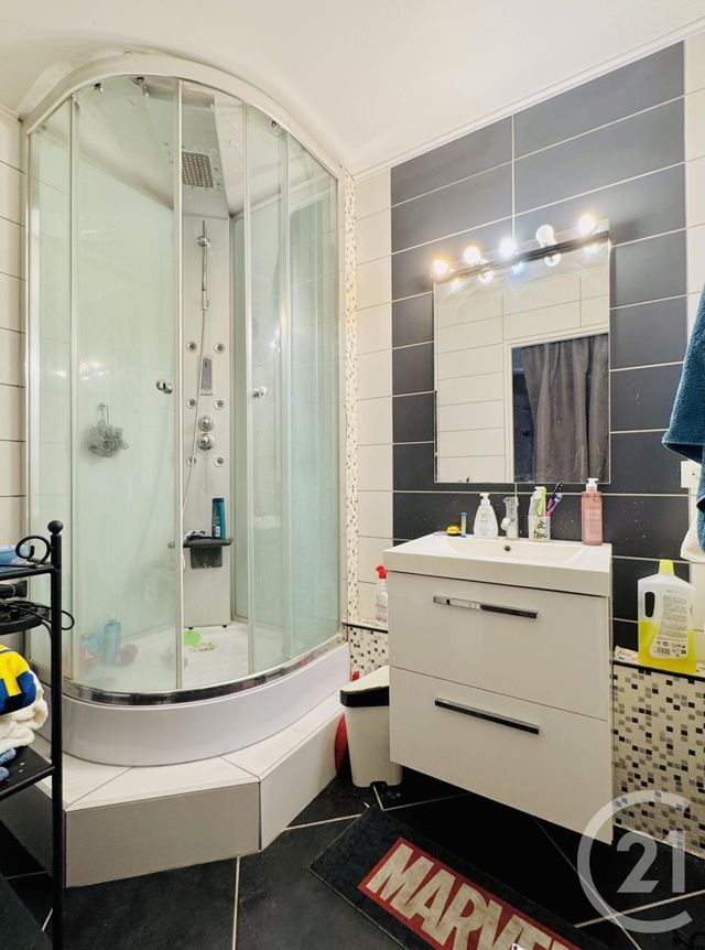 Appartement à vendre - 3 pièces - 74 m2 - Strasbourg - 67 - ALSACE