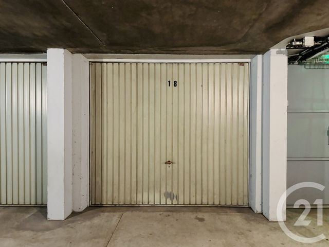 Parking &agrave; vendre - 23 m2 - Strasbourg - 67 - ALSACE