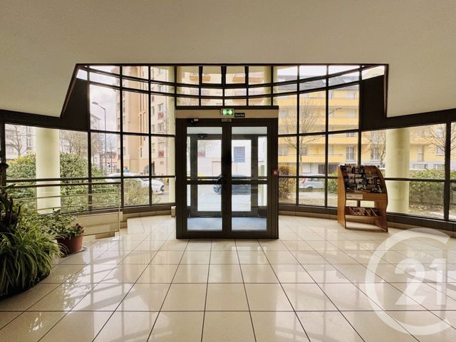 Appartement Studio &agrave; vendre - 1 pi&egrave;ce - 21,57 m2 - Strasbourg - 67 - ALSACE