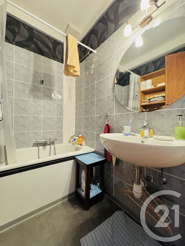 Appartement &agrave; vendre - 4 pi&egrave;ces - 72,79 m2 - Strasbourg - 67 - ALSACE