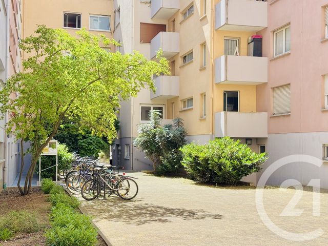 Appartement 4/5 pièces &agrave; vendre - 4 pi&egrave;ces - 107,19 m2 - Strasbourg - 67 - ALSACE