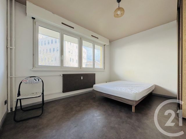 Appartement Studio &agrave; vendre - 1 pi&egrave;ce - 18 m2 - Strasbourg - 67 - ALSACE