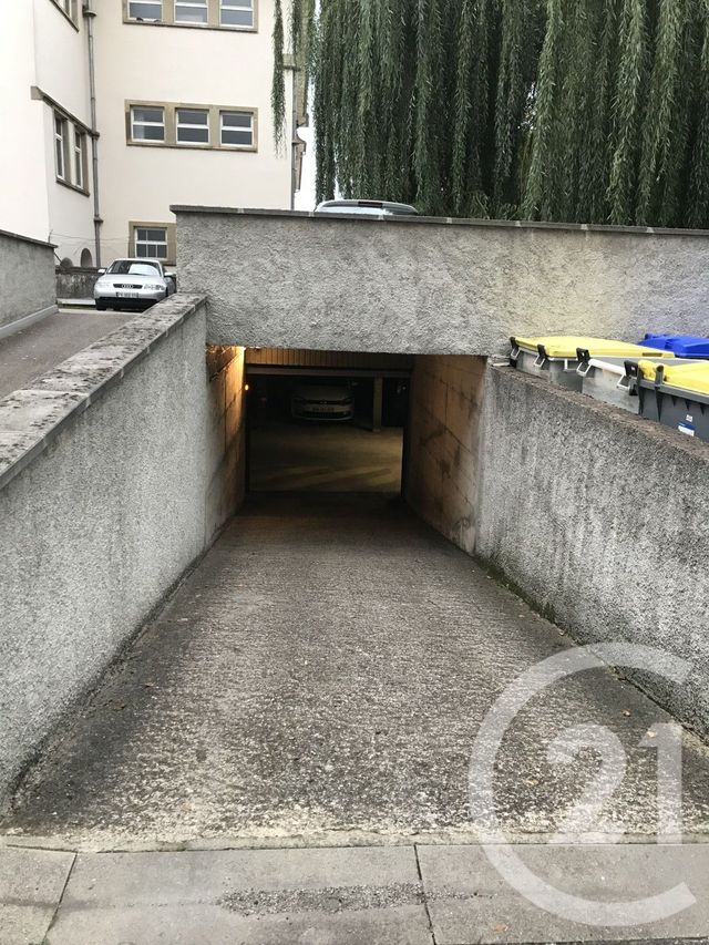 Parking &agrave; vendre - 11 m2 - Strasbourg - 67 - ALSACE