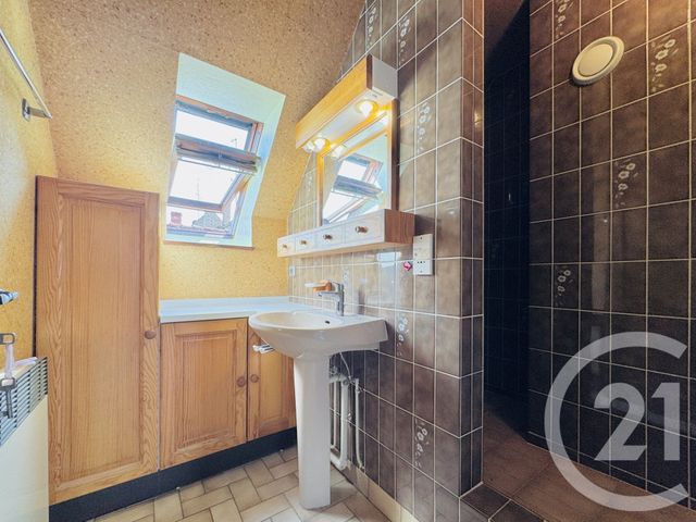 Appartement 4-5p &agrave; vendre - 5 pi&egrave;ces - 83,68 m2 - Strasbourg - 67 - ALSACE