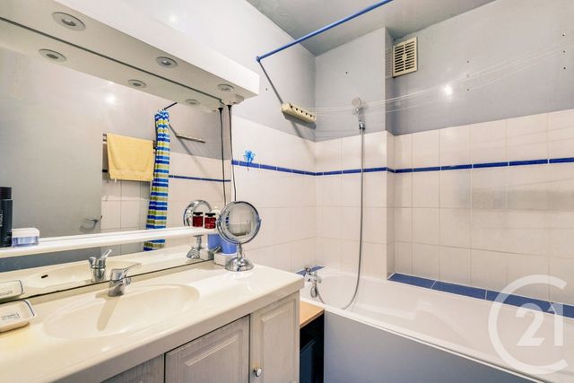 Appartement F3 &agrave; vendre - 3 pi&egrave;ces - 65,30 m2 - Paris - 75015 - ILE-DE-FRANCE