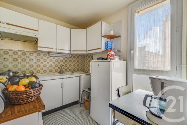 Appartement F4 &agrave; vendre - 4 pi&egrave;ces - 74,06 m2 - Paris - 75015 - ILE-DE-FRANCE