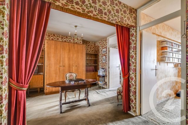 Appartement F4 &agrave; vendre - 4 pi&egrave;ces - 74,06 m2 - Paris - 75015 - ILE-DE-FRANCE