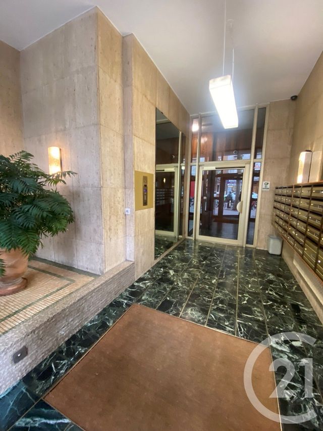 Parking à vendre - 20 m2 - Paris - 75015 - ILE-DE-FRANCE