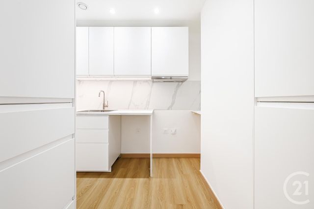 Appartement F3 à vendre - 3 pièces - 61,23 m2 - Paris - 75015 - ILE-DE-FRANCE