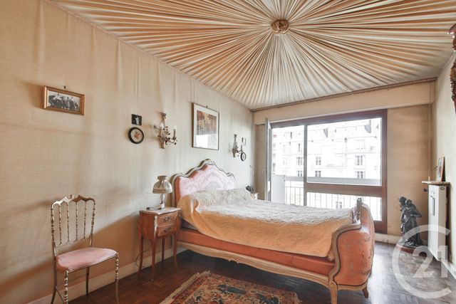 Appartement à vendre - 6 pièces - 144,22 m2 - Paris - 75015 - ILE-DE-FRANCE