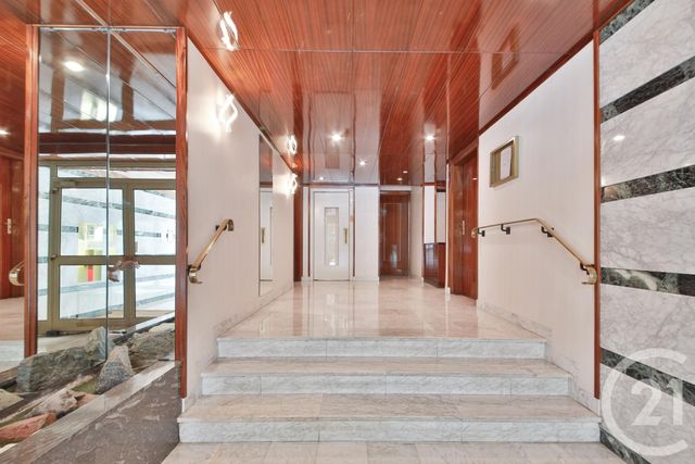 Appartement à vendre - 6 pièces - 144,22 m2 - Paris - 75015 - ILE-DE-FRANCE