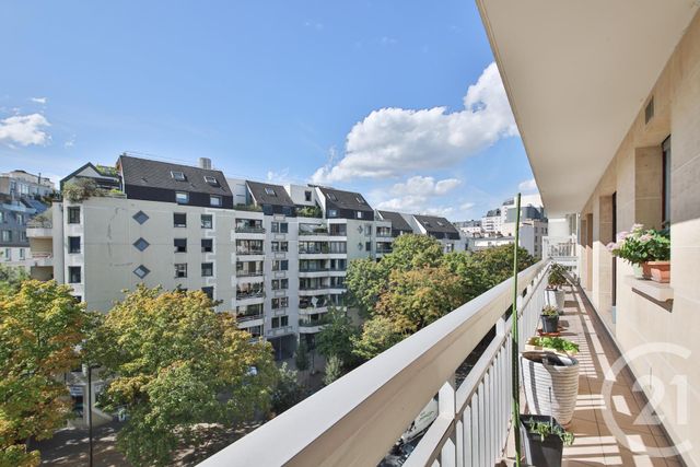 Appartement à vendre - 6 pièces - 144,22 m2 - Paris - 75015 - ILE-DE-FRANCE