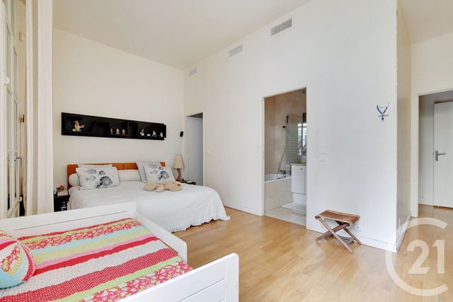 Appartement &agrave; vendre - 3 pi&egrave;ces - 120 m2 - Paris - 75116 - ILE-DE-FRANCE