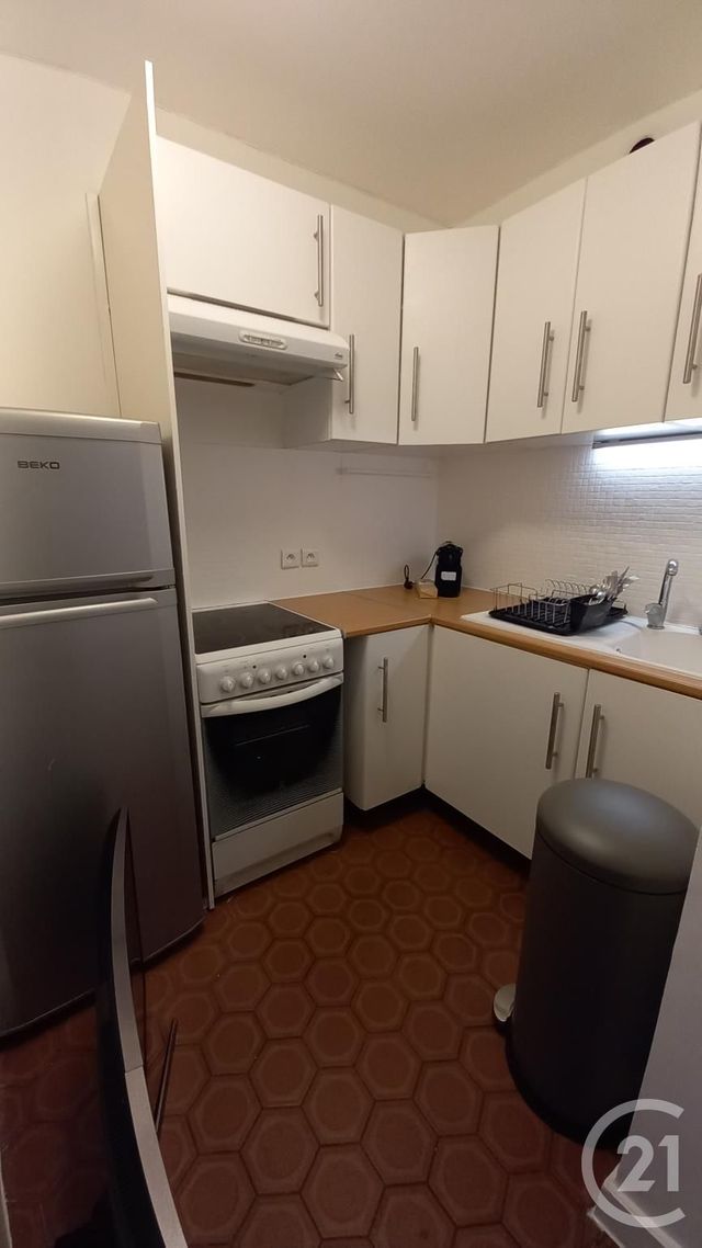 Appartement F1 &agrave; louer - 1 pi&egrave;ce - 28,13 m2 - Paris - 75015 - ILE-DE-FRANCE