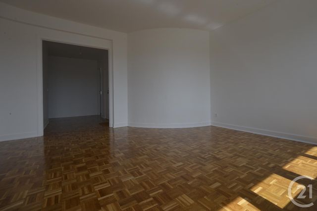Appartement F3 &agrave; louer - 3 pi&egrave;ces - 75,02 m2 - Paris - 75015 - ILE-DE-FRANCE