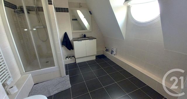 Appartement Studio &agrave; louer - 1 pi&egrave;ce - 32,10 m2 - Puteaux - 92 - ILE-DE-FRANCE