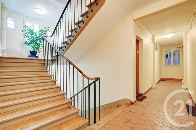 Appartement F2 &agrave; vendre - 2 pi&egrave;ces - 40 m2 - Paris - 75010 - ILE-DE-FRANCE