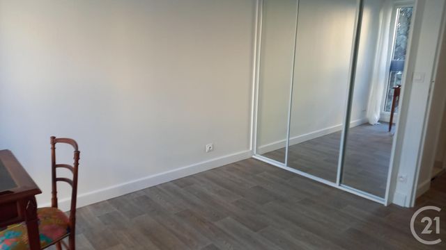 Appartement F3 &agrave; louer - 3 pi&egrave;ces - 57,24 m2 - Paris - 75015 - ILE-DE-FRANCE