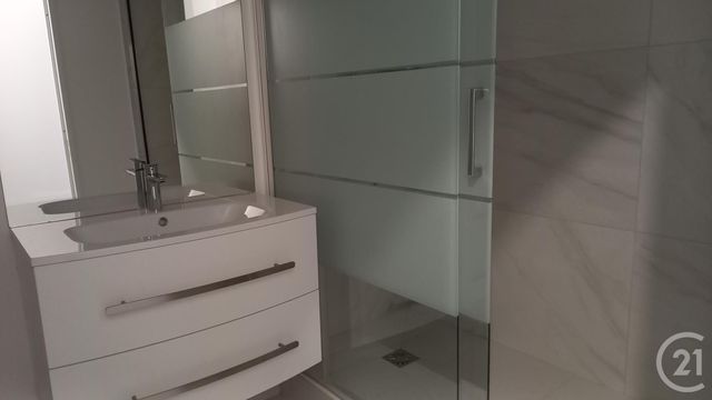 Appartement F3 &agrave; louer - 3 pi&egrave;ces - 57,24 m2 - Paris - 75015 - ILE-DE-FRANCE