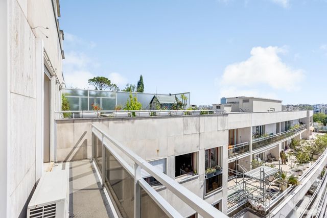 Appartement F3 &agrave; vendre - 2 pi&egrave;ces - 46 m2 - Paris - 75015 - ILE-DE-FRANCE