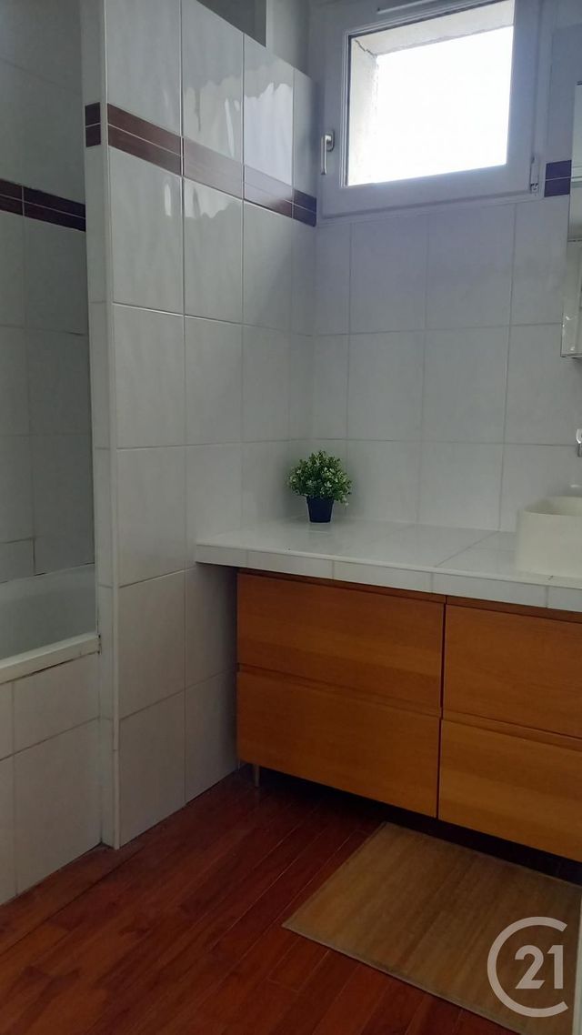 Appartement F2 &agrave; louer - 2 pi&egrave;ces - 33,41 m2 - Paris - 75015 - ILE-DE-FRANCE