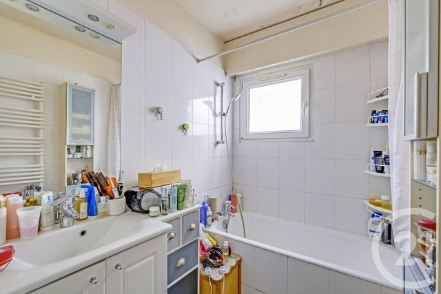 Appartement F4 &agrave; vendre - 4 pi&egrave;ces - 78,12 m2 - Suresnes - 92 - ILE-DE-FRANCE