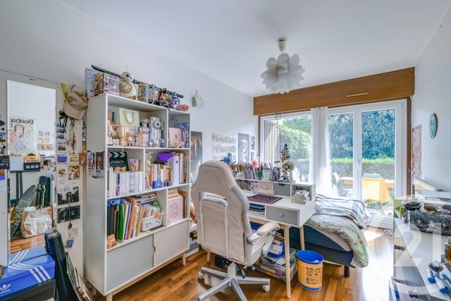 Appartement F4 &agrave; vendre - 4 pi&egrave;ces - 78,12 m2 - Suresnes - 92 - ILE-DE-FRANCE