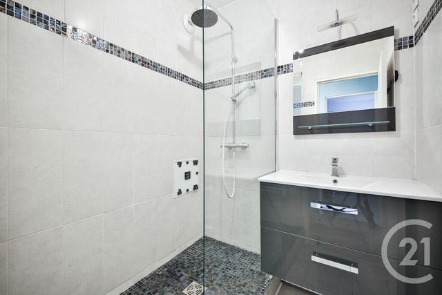 Appartement F2 &agrave; louer - 2 pi&egrave;ces - 41,93 m2 - Paris - 75015 - ILE-DE-FRANCE