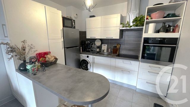 Appartement F2 &agrave; louer - 2 pi&egrave;ces - 41,93 m2 - Paris - 75015 - ILE-DE-FRANCE